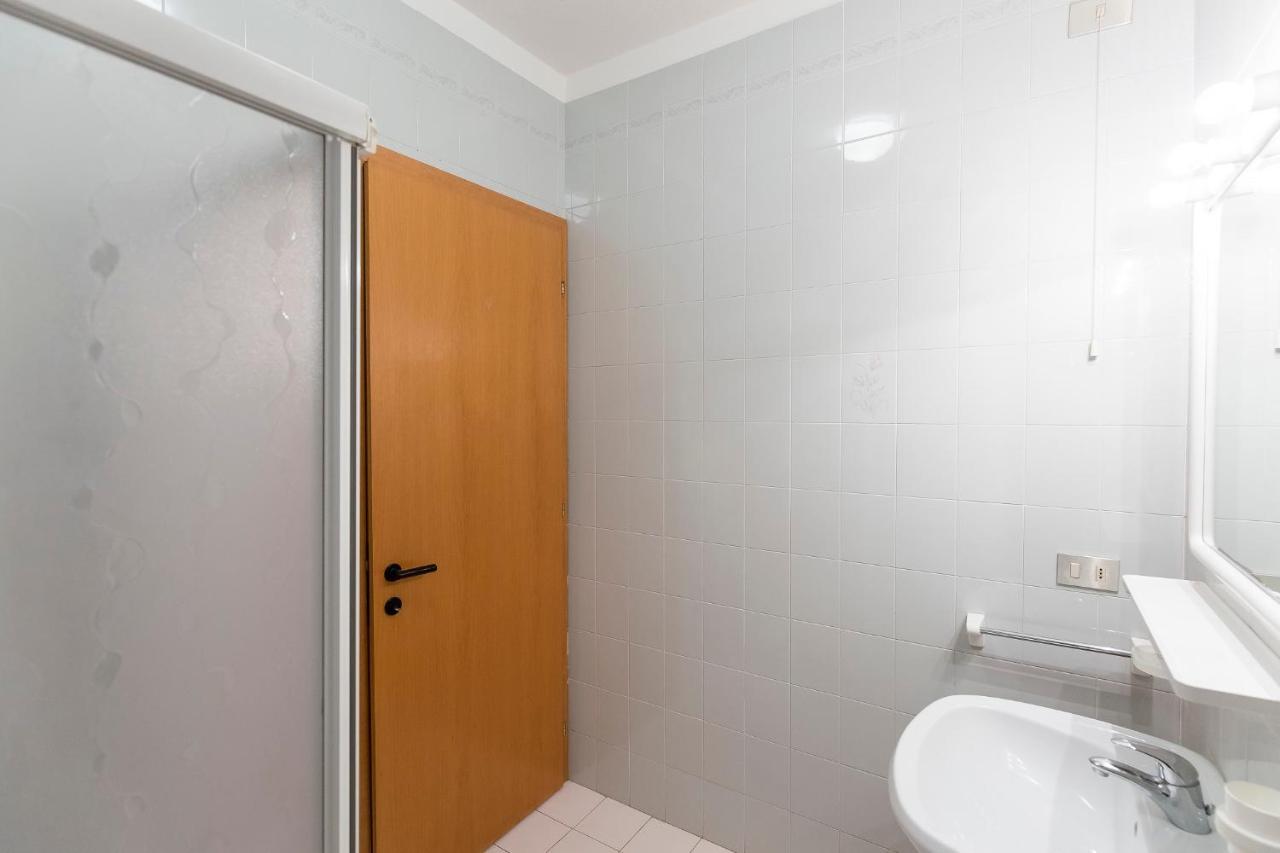 Villaggio Luna Due Каорле Экстерьер фото