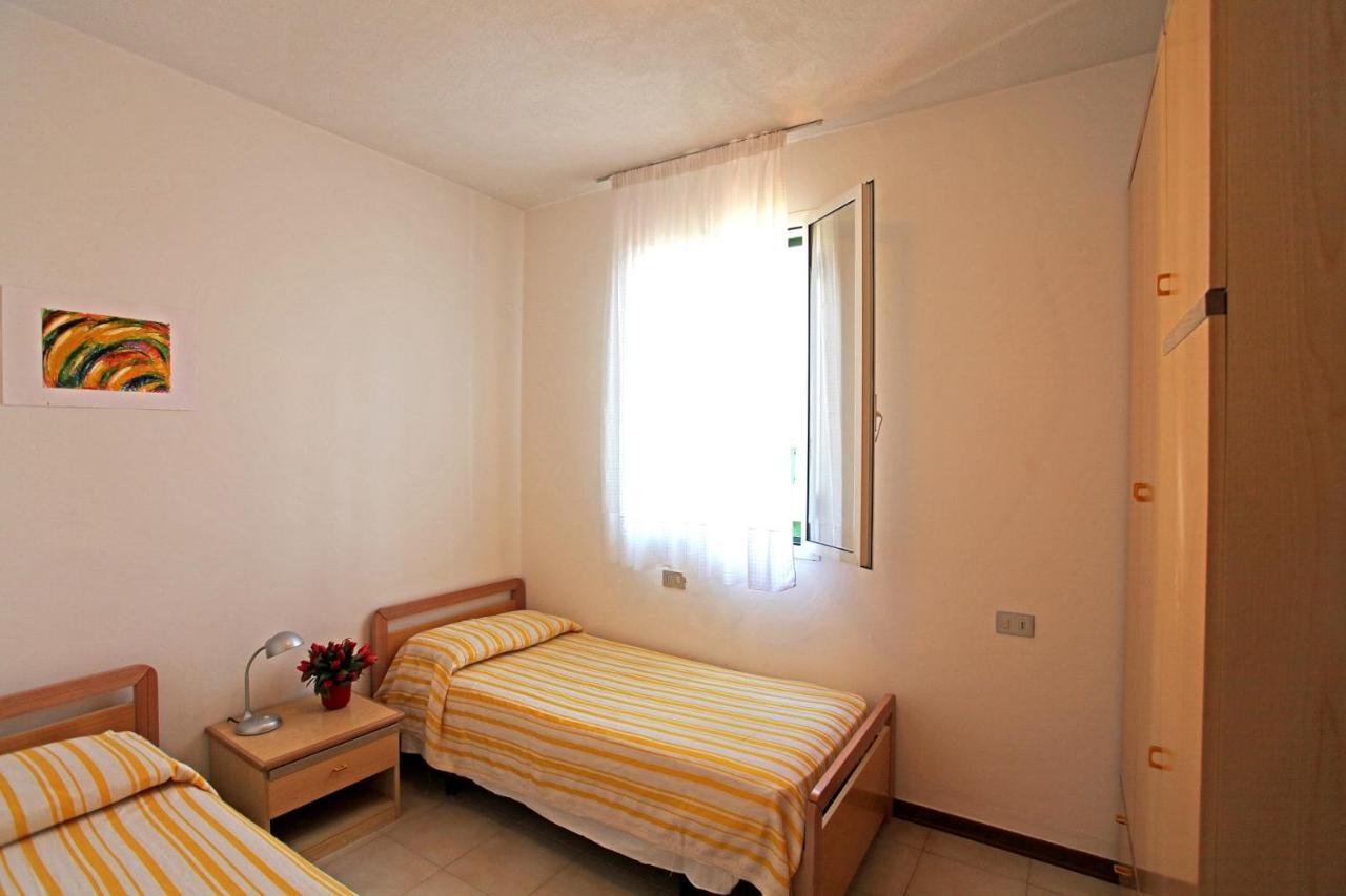 Villaggio Luna Due Каорле Экстерьер фото