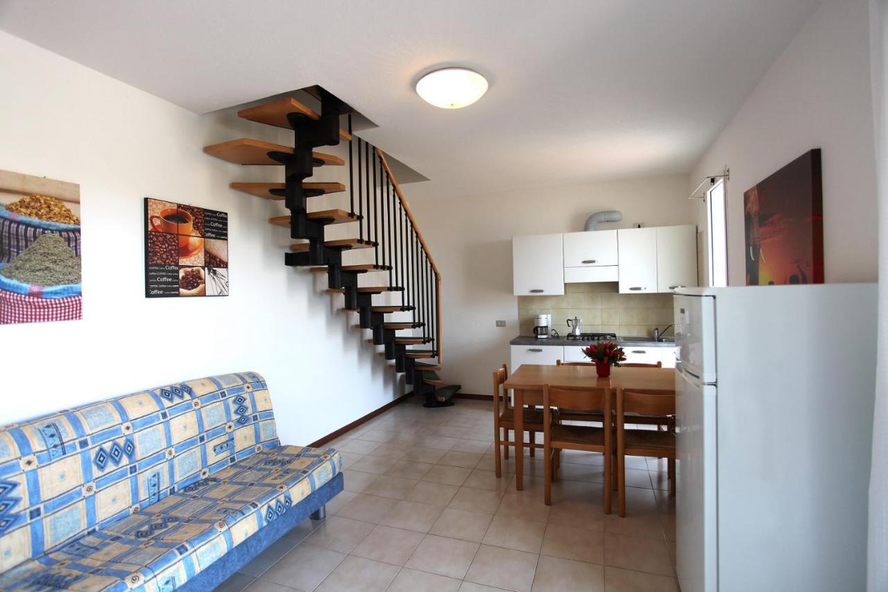 Villaggio Luna Due Каорле Экстерьер фото