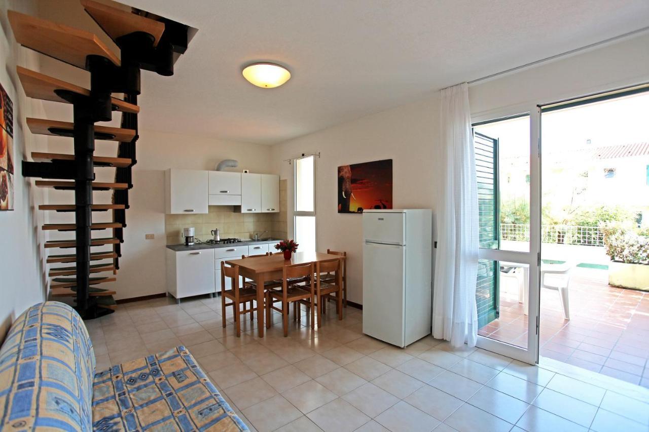 Villaggio Luna Due Каорле Экстерьер фото