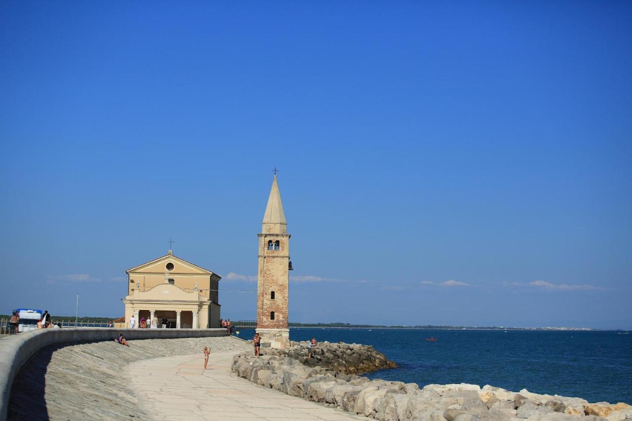Villaggio Luna Due Каорле Экстерьер фото