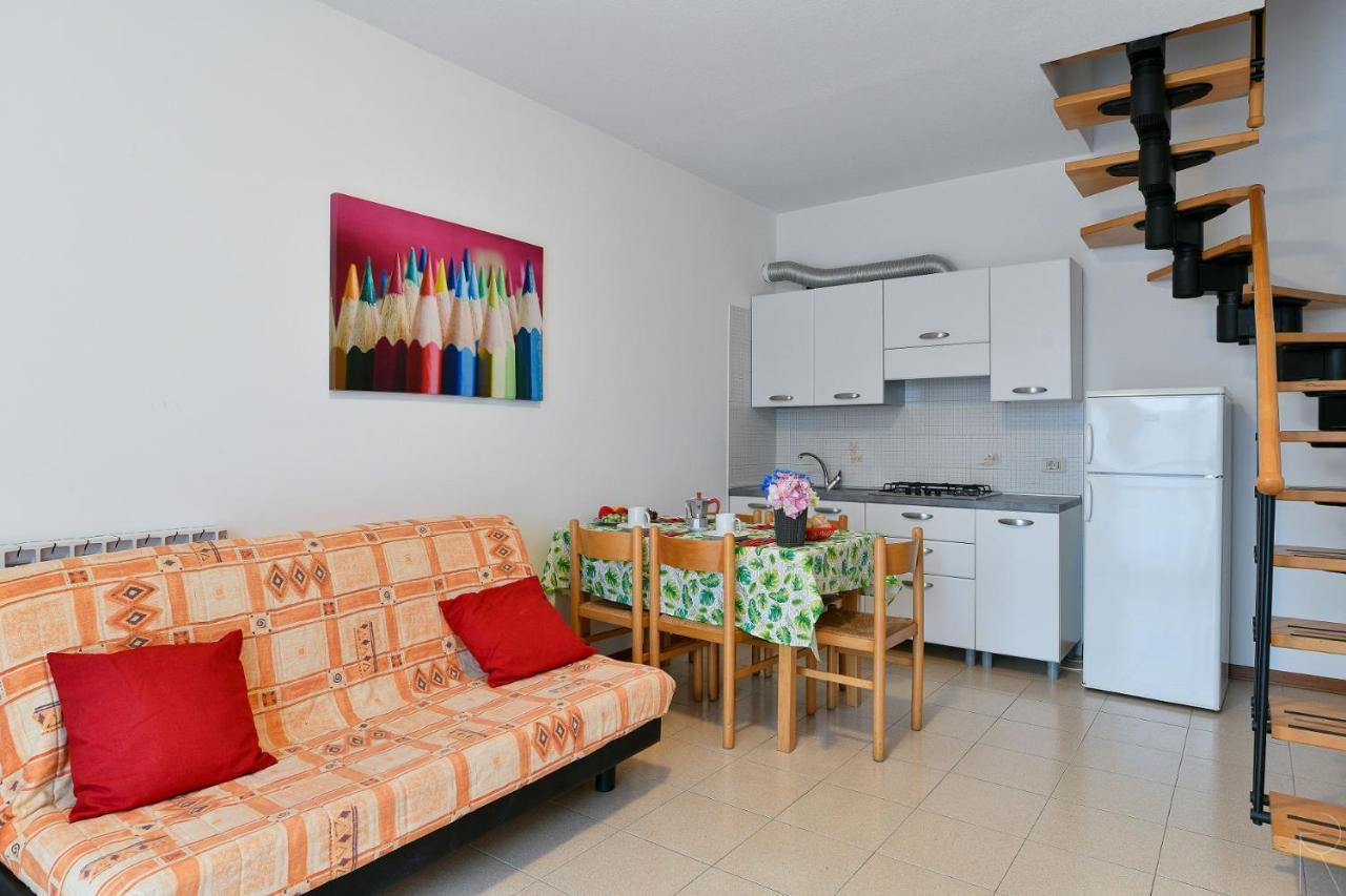 Villaggio Luna Due Каорле Экстерьер фото